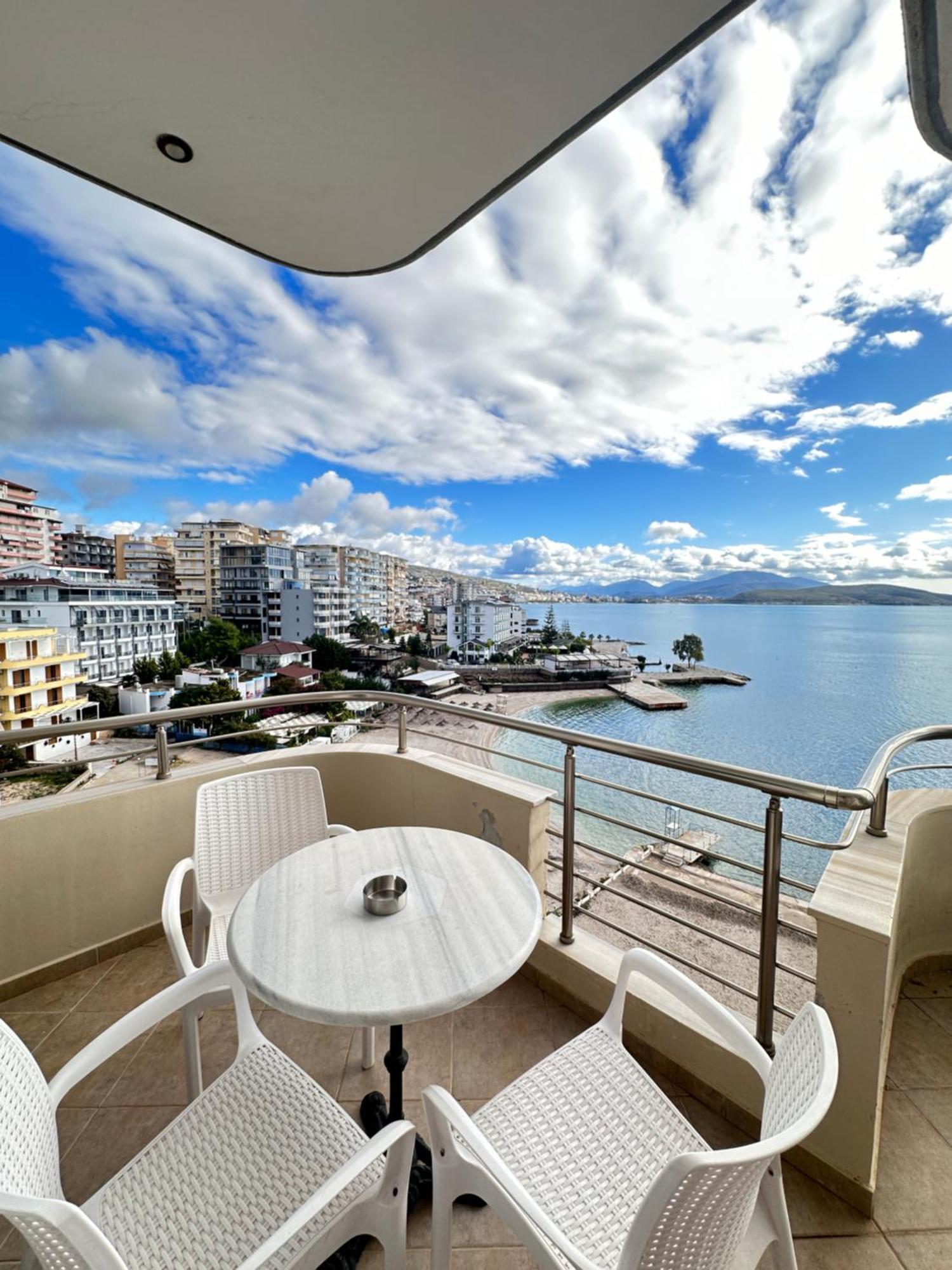Agora Sea View Apartment Sarande Luaran gambar